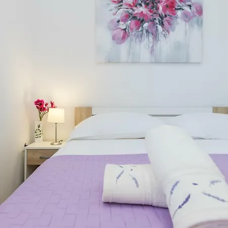 Dora Appartement Ražanj