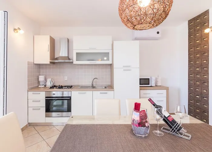 Dora Appartement Ražanj